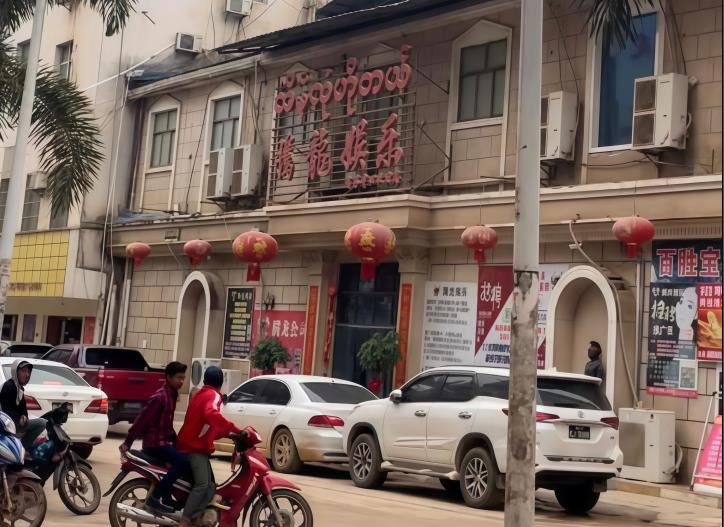腾龙客户接待区-贴心服务